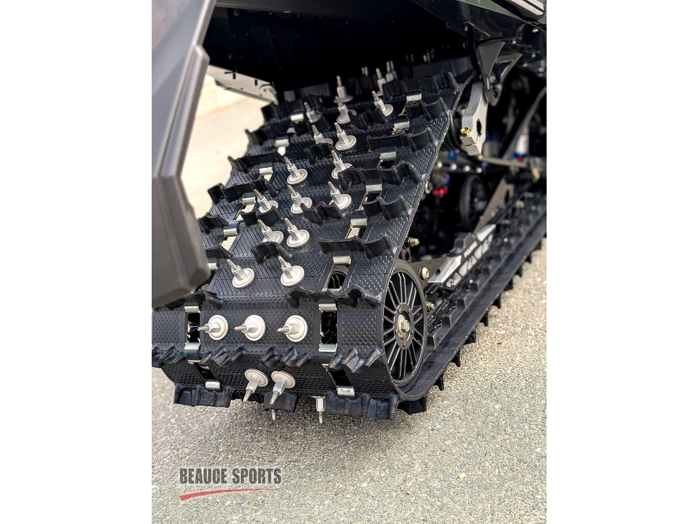 2026 Polaris Sno-26 9r Indy Xcr 137 🎯 Motoneige Performance Trail Cloutée Mint Garantie Écran 7s Suspension Pro Prête Saison 🟢 alt