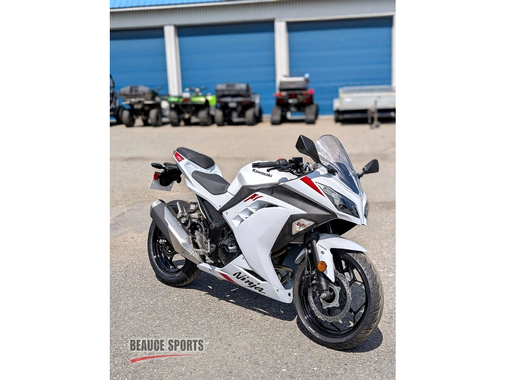 2026 Kawasaki Ninja 300 Blanc 🎯 Sport Bike Low Registration Cost R3 Rc390 Cbr300r Beginner Daily Rider 🟢 alt