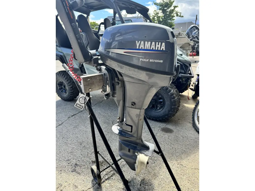 2002 Yamaha T8MLHA