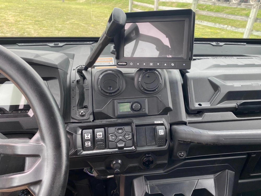 2023 Can-am Defender Limited Hd10 alt