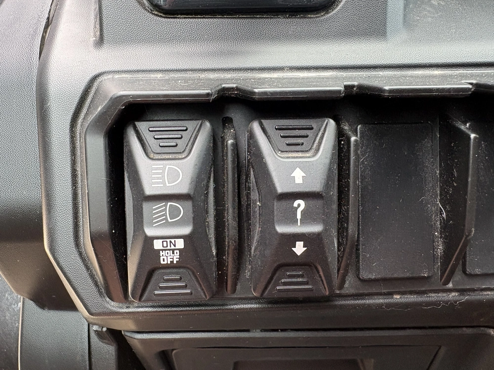 2026 Can-am Defender Max Xt Cab Hd11 alt