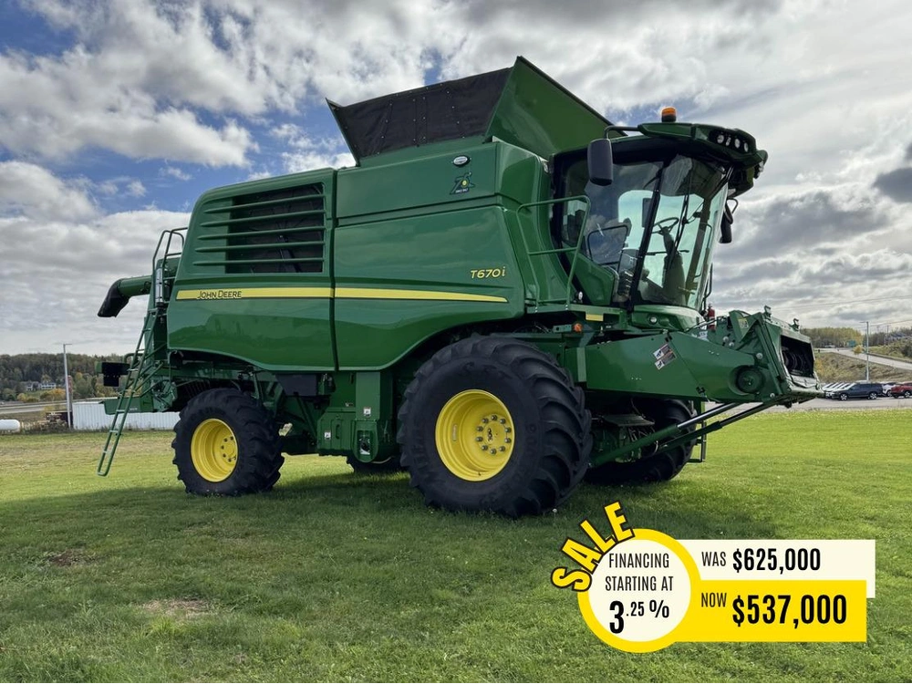 John Deere T670 2022 alt