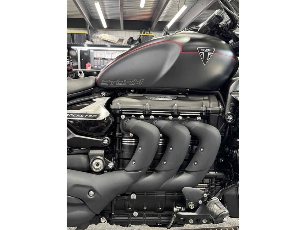 Triumph Rocket 3 Storm Gt 2026 alt