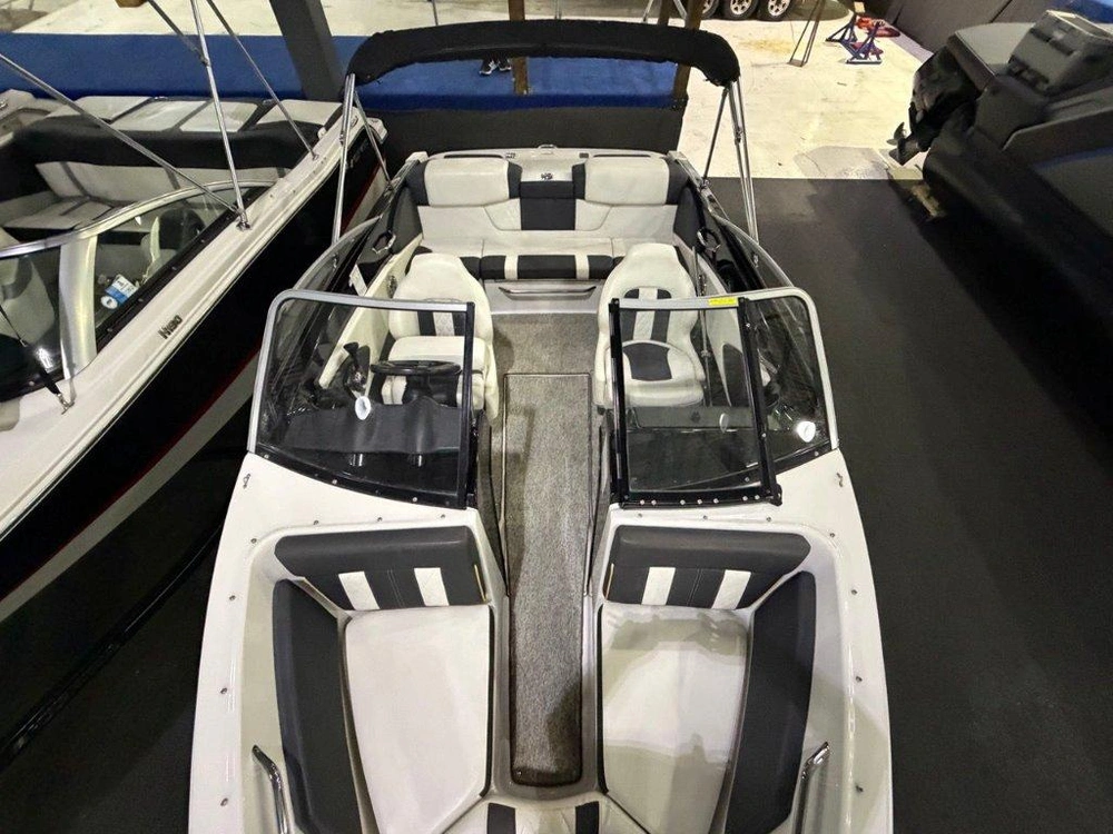 2014 Glastron 187 Gt alt