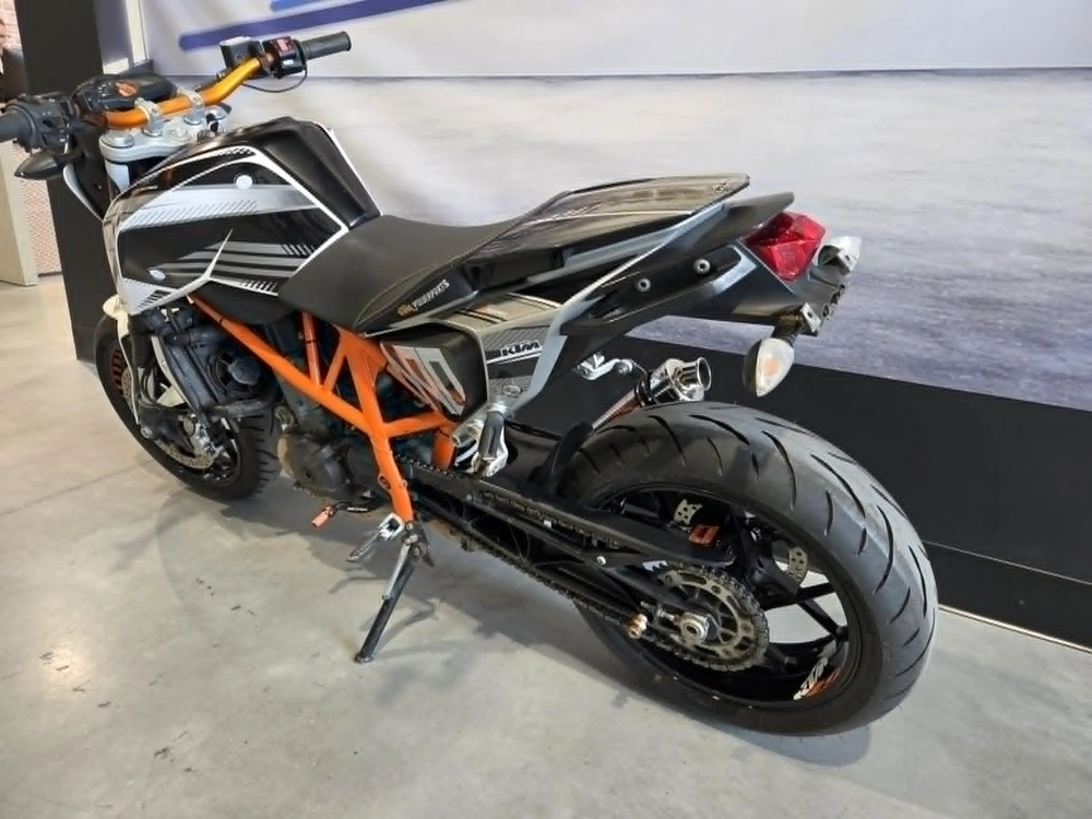 Ktm Duke690 2014 alt