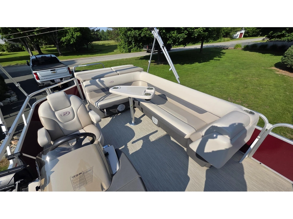 Princecraft Vectra 23 2019 alt