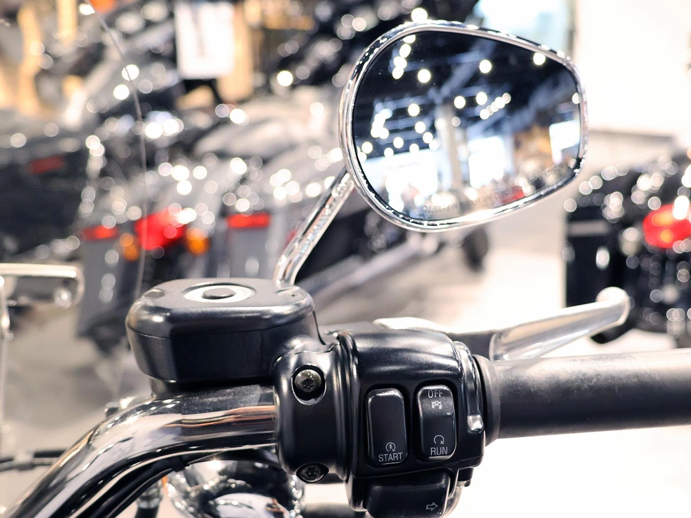 2011 Harley-davidson Sportster Superlow Xl883l alt