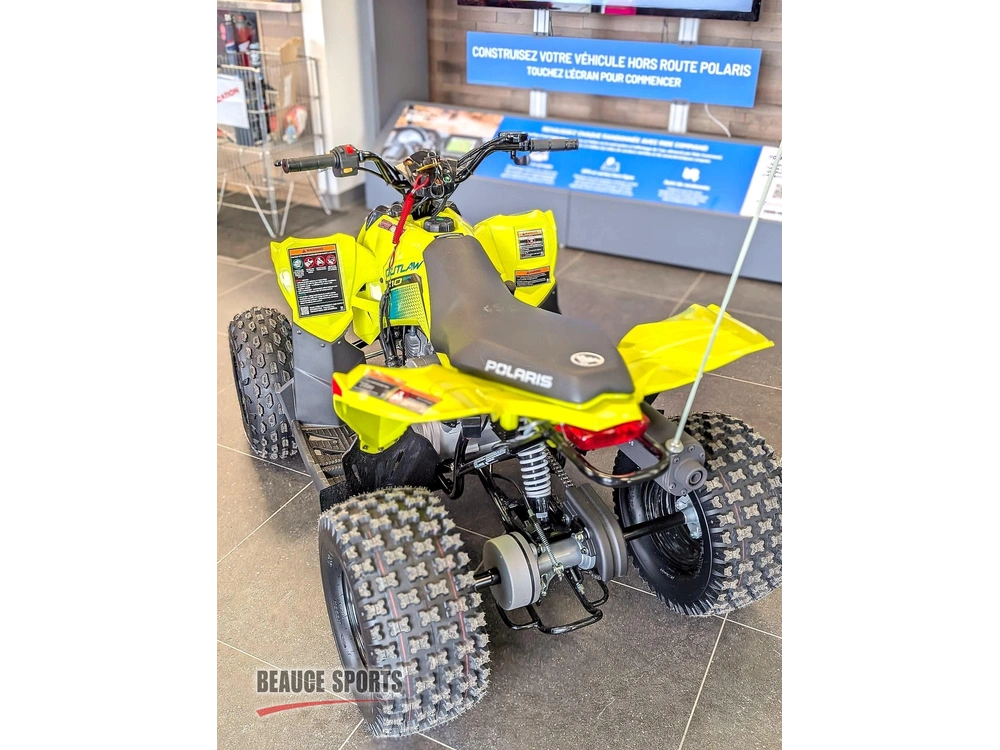 Polaris Outlaw 110 Lime Squeeze 🎯 Vtt Enfant Débutant Sécuritaire Apprentissage Drx90 Kfx90 Contrôle Parent 🟢 2026 alt