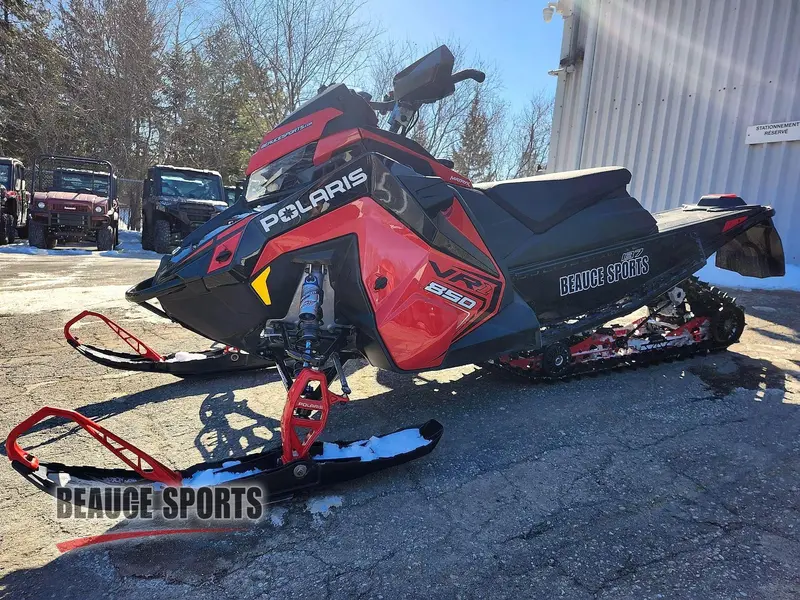 2026 Polaris SNO-26 850 INDY VR1 137 DÉMO GARANTIE COMPLETE DEAL !