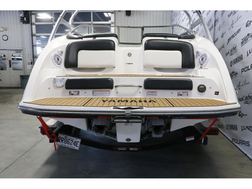 Yamaha 242 Ltd S 2011 alt