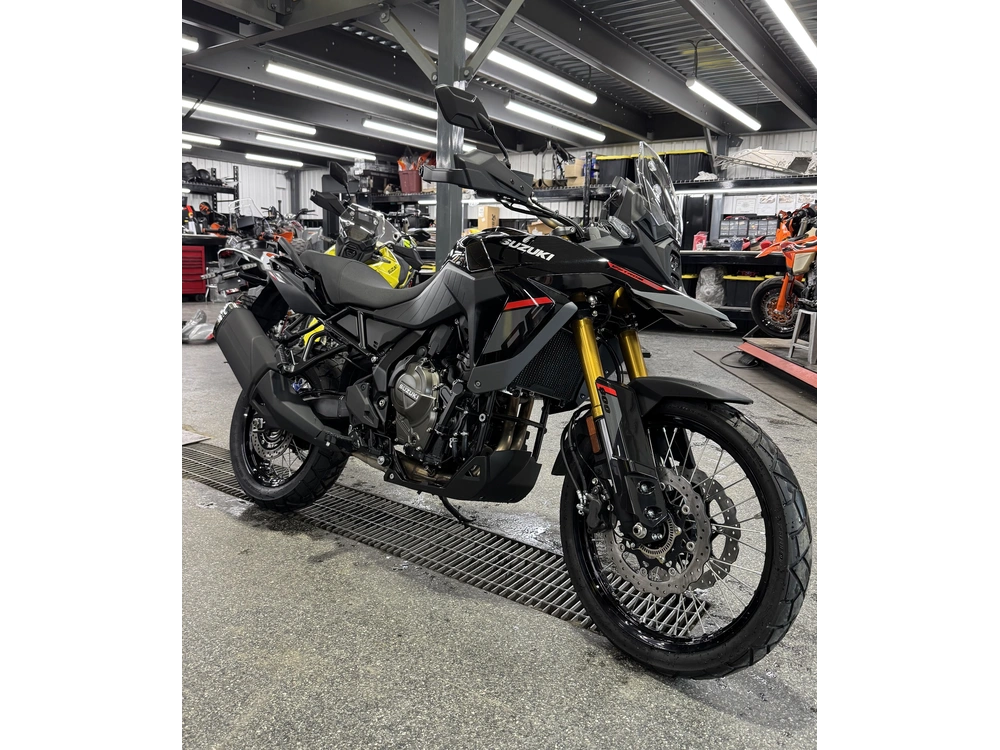 Suzuki V-strom 800de Aventu 2026 alt