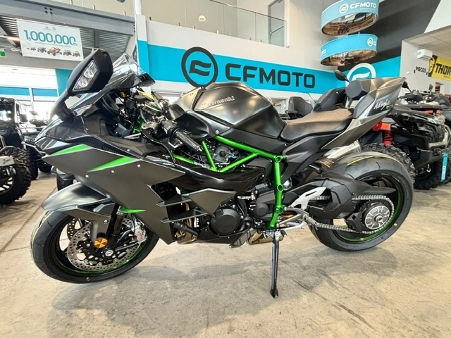Kawasaki Ninja H2 Carbon H2 Carbon Supercharge Unique 2026 alt