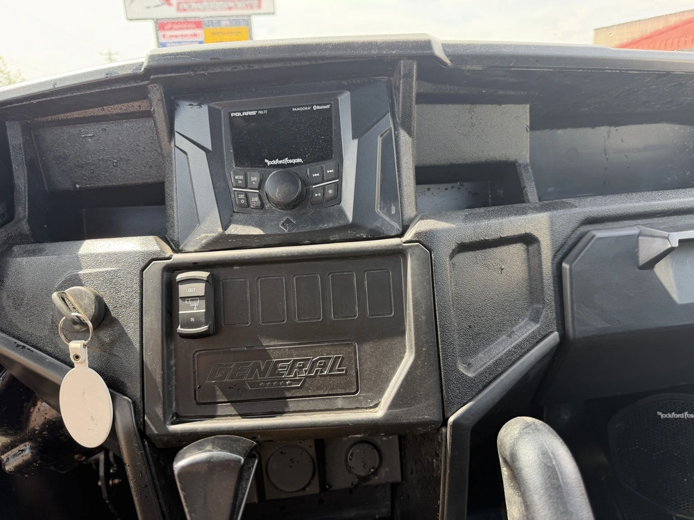 2024 Polaris General Xp 4 1000 Premium alt