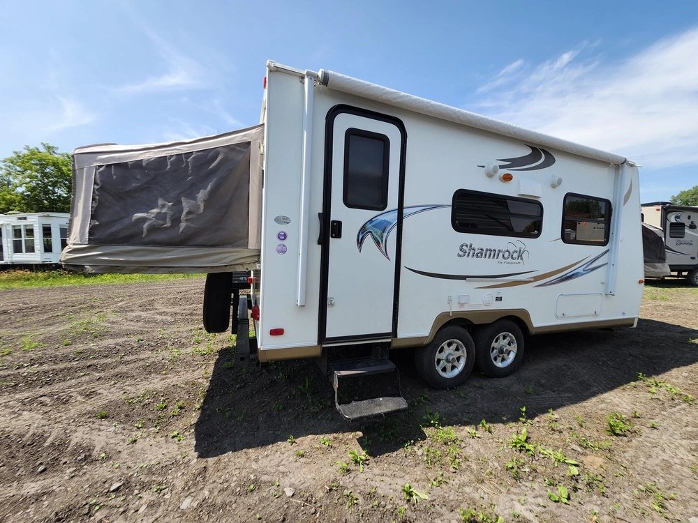 2012 Forest River Flaggstaff Shamrock T 19 alt