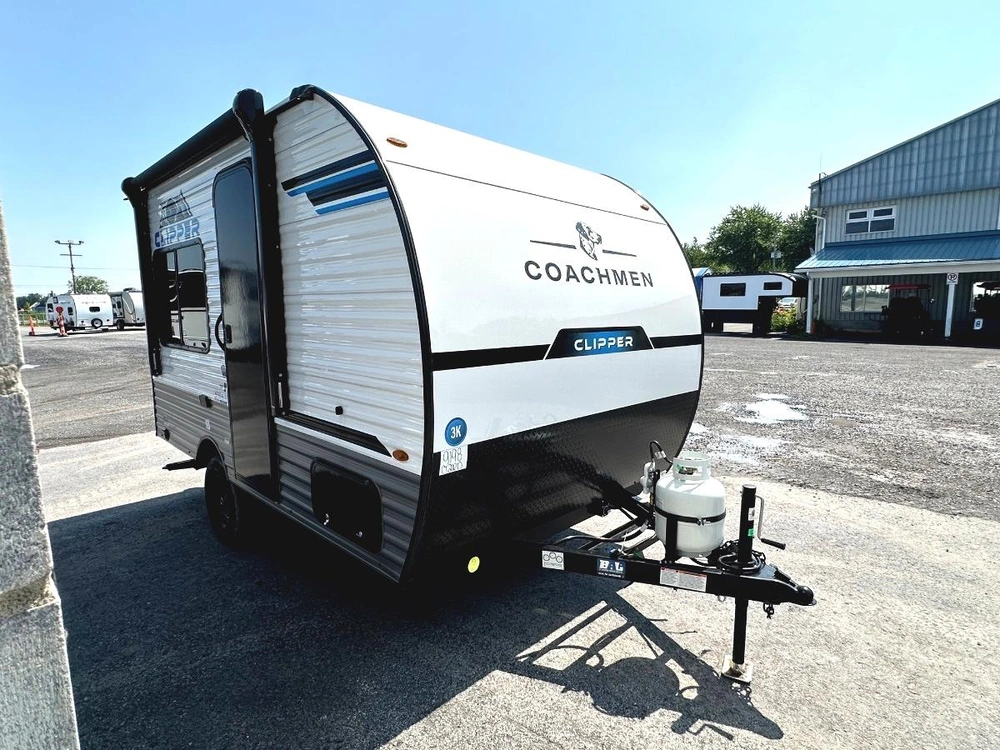2027 Coachmen Clipper 12rd alt
