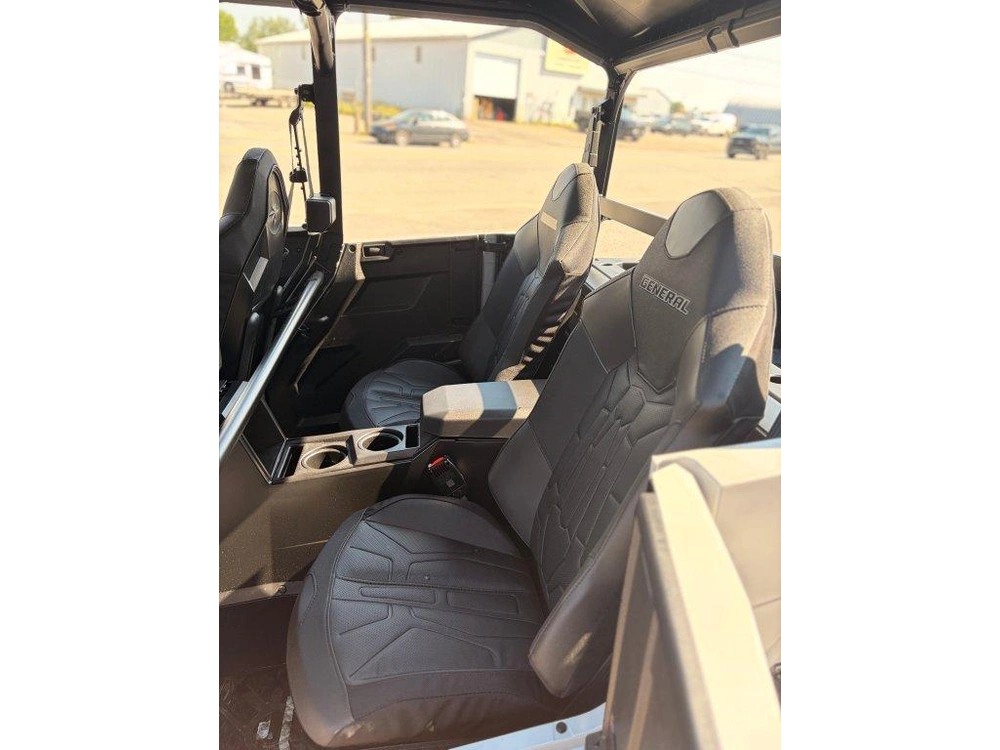 Polaris General Xp 4 1000 Sport 2026 alt