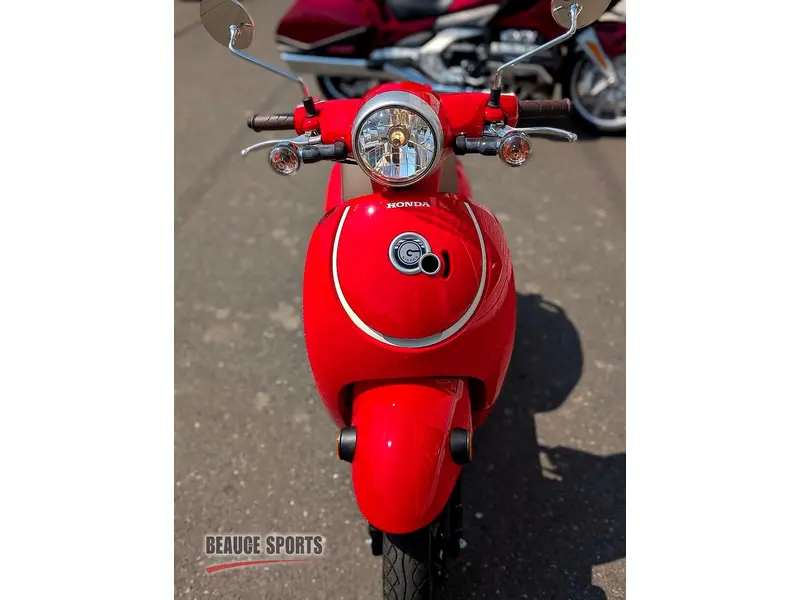 Honda GIORNO NCW50S | 🌍 Rival Piaggio Typhoon 50, Vespa Primavera 50 & Yamaha Jog 🌍 2025