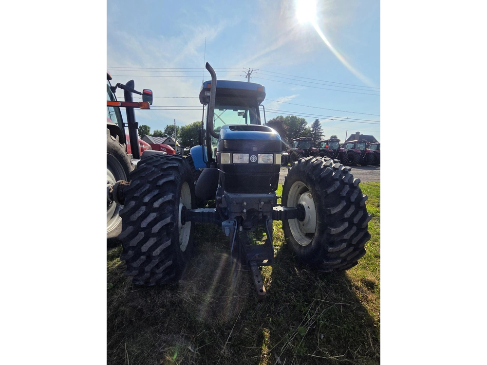 New Holland Tv140 2000 alt