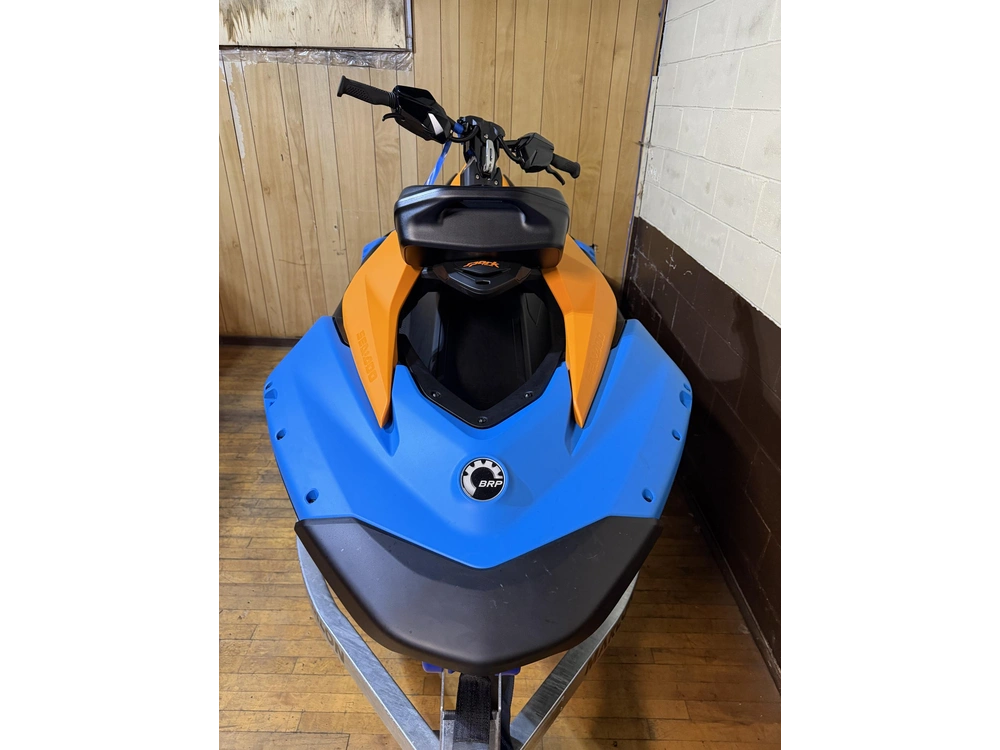 2026 Sea-doo Spark Trixx For 3 Ibr® And Audio Ibr