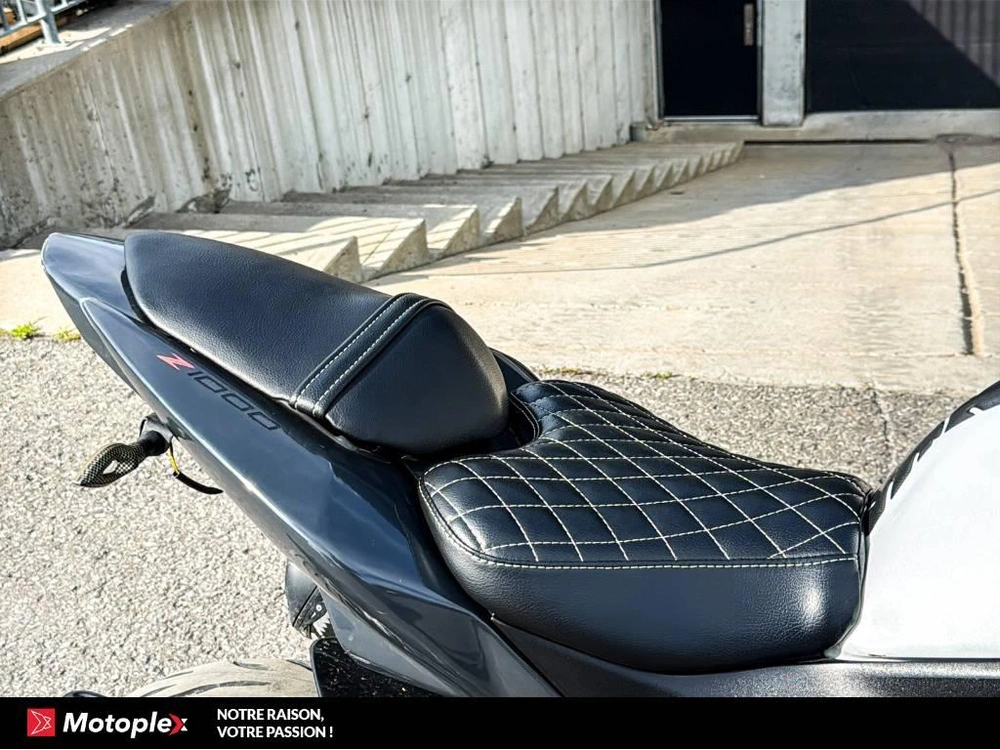 2008 Kawasaki Z1000 Vendu Tel Quel alt