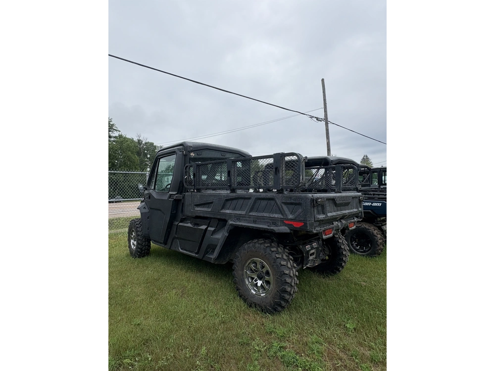 2022 Can-am Def Pro Ltd Cab alt