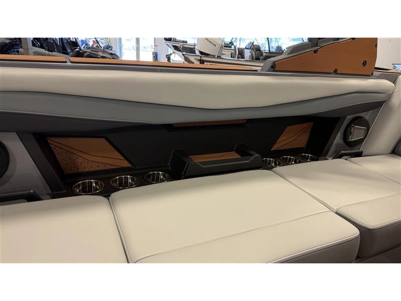 2026 Axis Wake Research A225 Axis alt