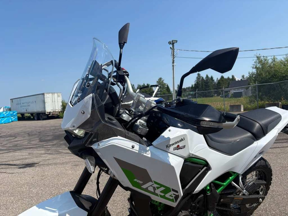 Kawasaki Kle500 Se 2026 alt