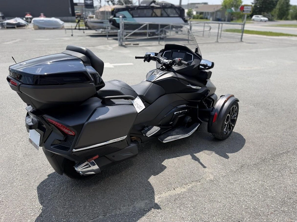Can-am Rt Limited 2022 alt