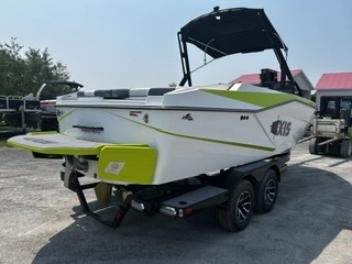 Axis T220 R 2024 alt