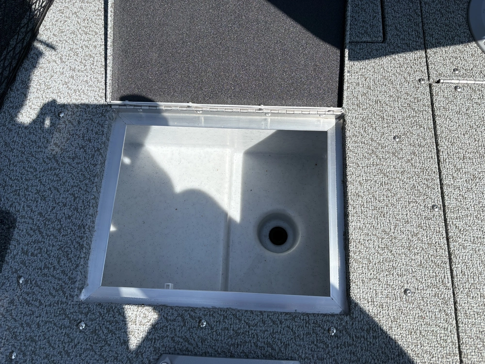 2026 Crestliner 1850 Pro Tiller alt
