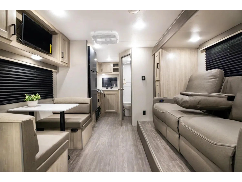 2027 Forest River Aurora 19 Rbs alt
