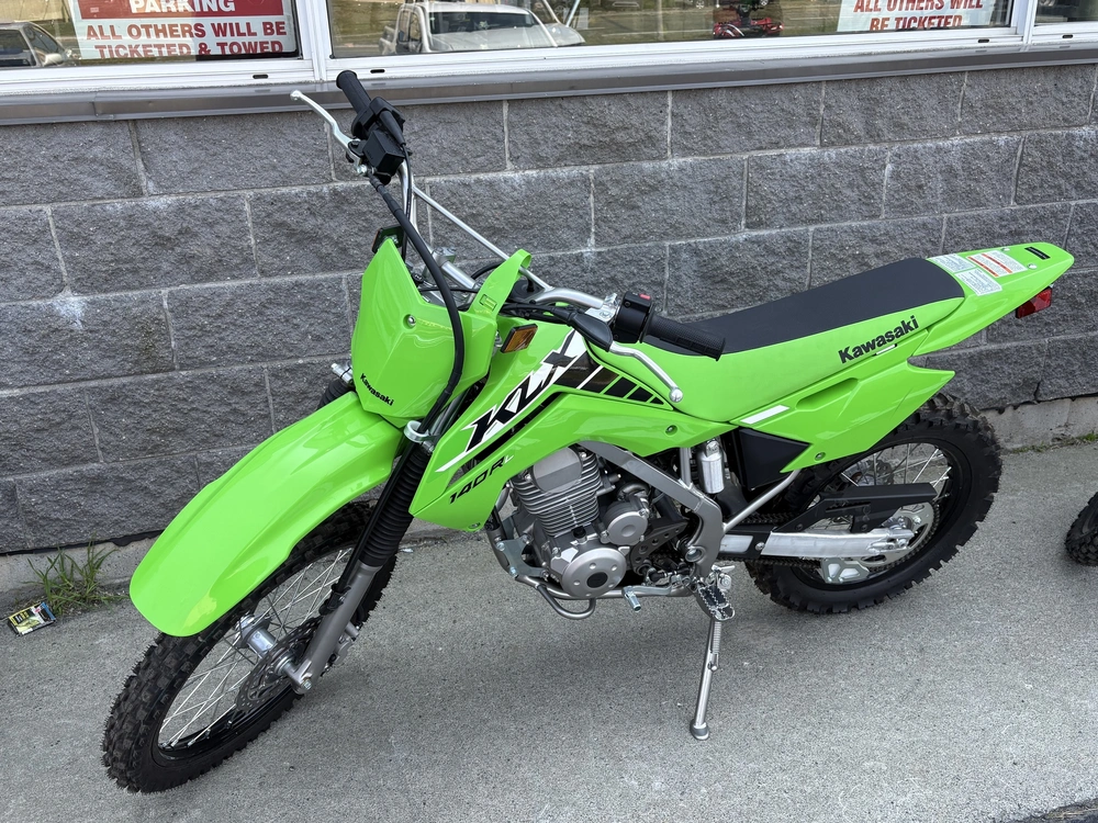 2025 Kawasaki Klx140bsfnn-green alt