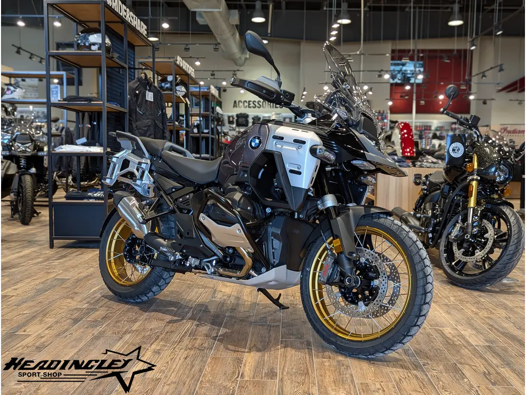 2026 BMW R 1300 GS Adventure // Black Storm Metallic 
