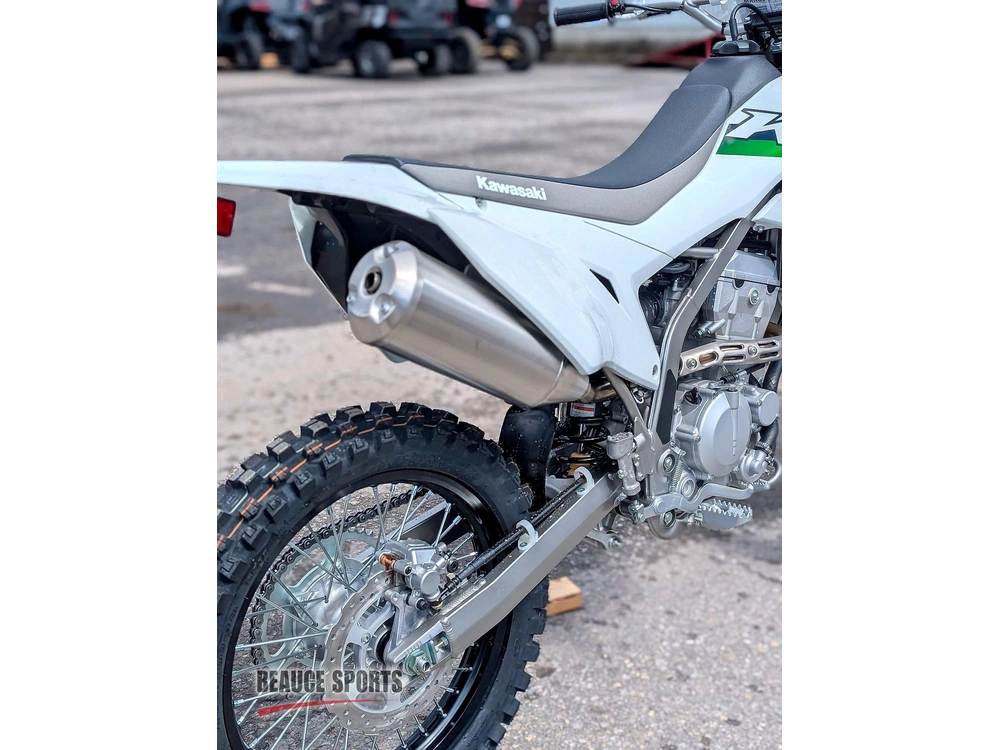 2026 Kawasaki Klx300 R Blanc 🎯 Moto Trail 300cc Performance Hors Route Crf300f Wr250f Maniable Sentier Technique 🟢 alt