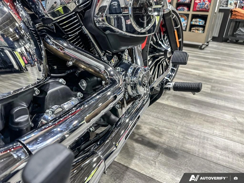 2026 Harley-davidson Breakout alt