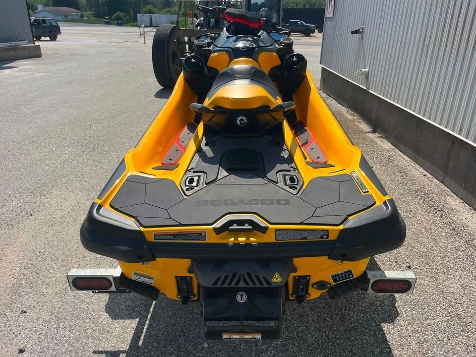2023 Sea Doo Rxt X 300 Tech Package alt