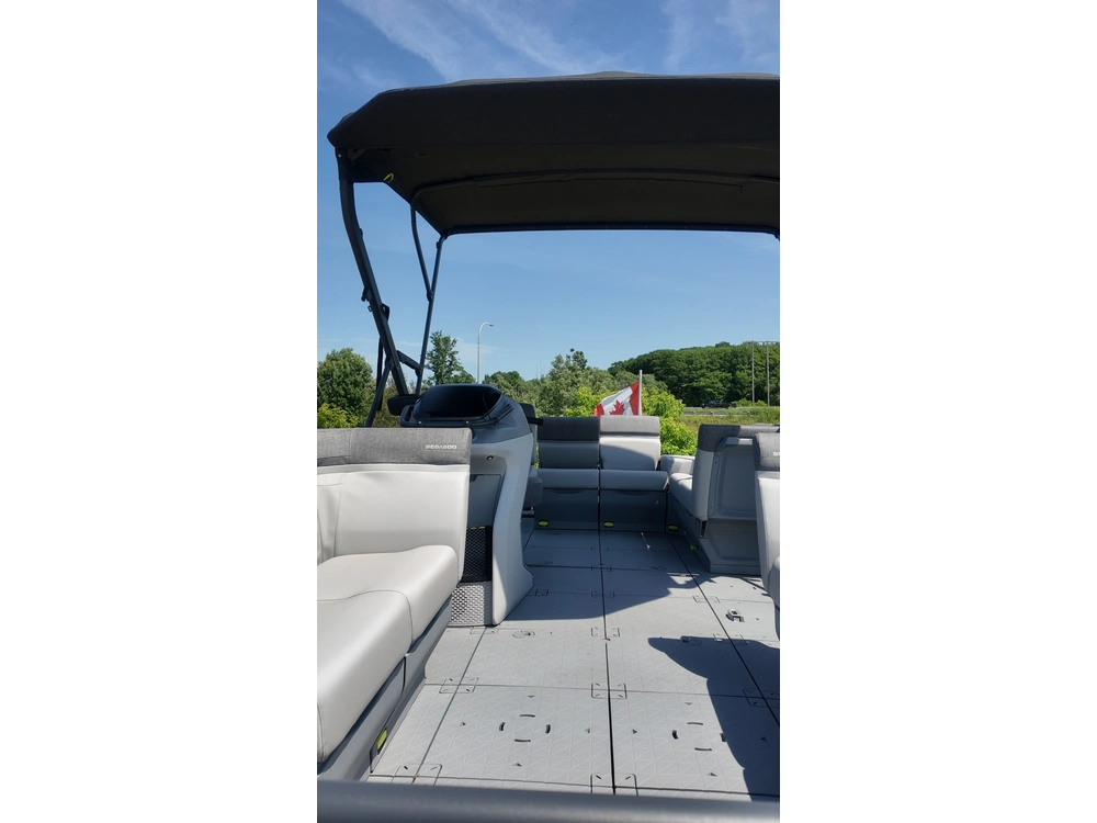 2026 Sea-doo Switch Cruise 18' 230hp Audio
