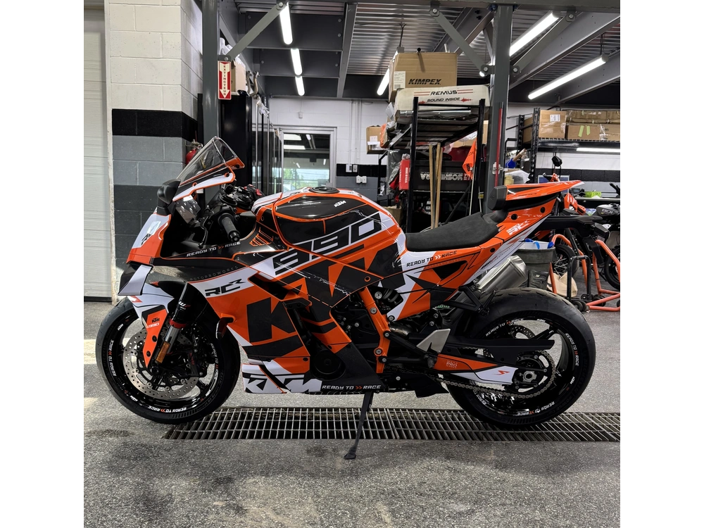 2026 Ktm 990 Rc R alt