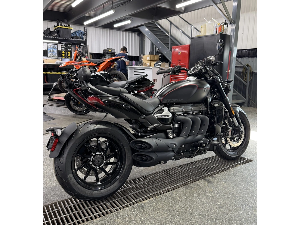 Triumph Rocket 3 Storm Gt 2026 alt