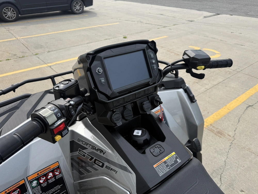 Polaris Sportsman Touring 570 Ultimate 2026 alt