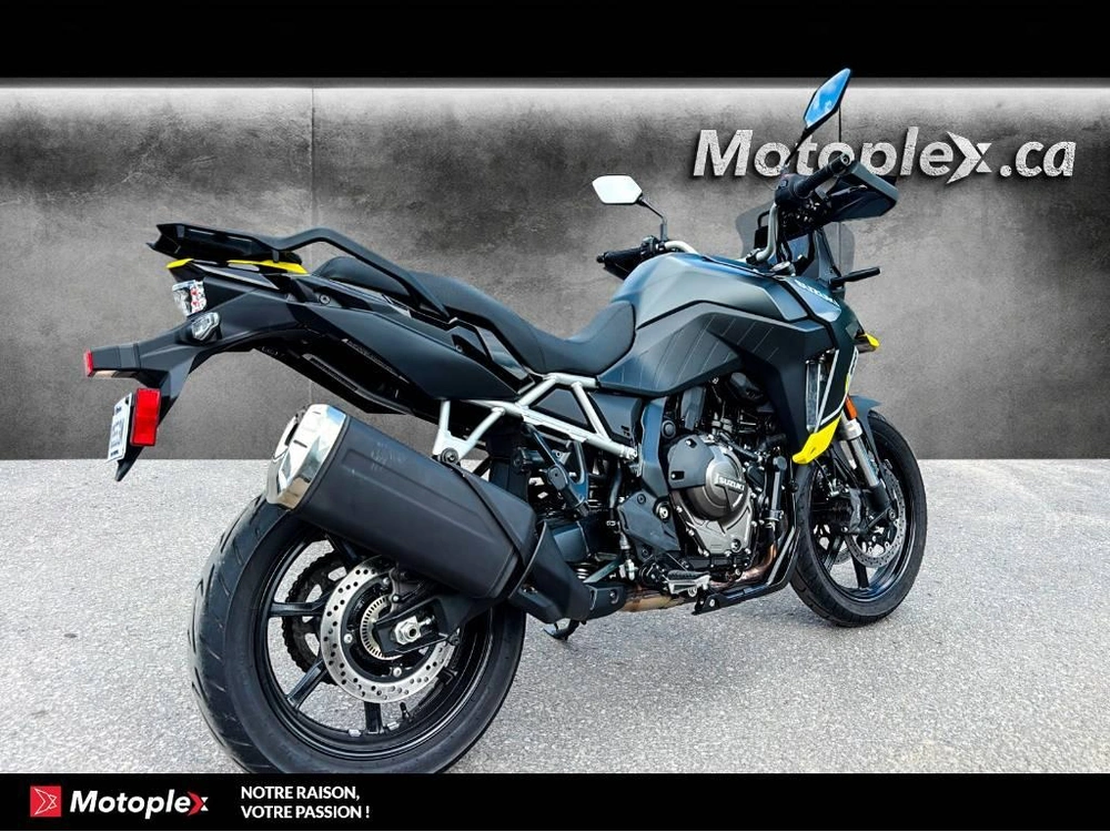 Suzuki Vstrom 800 *3256 Km* 2025 alt