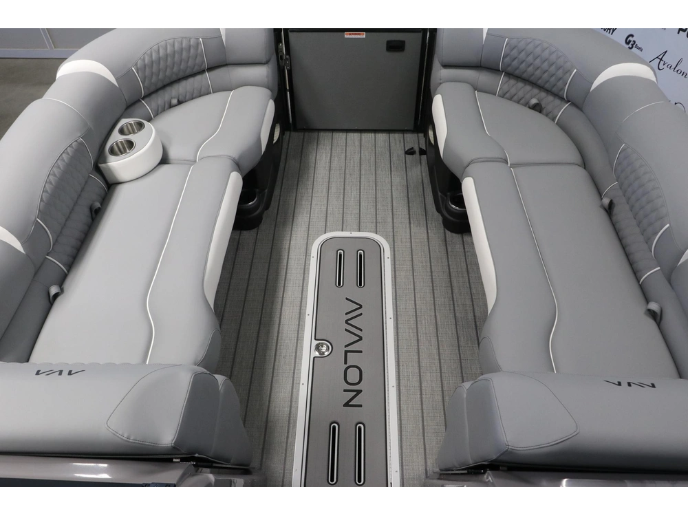 Avalon Excalibur Ltd 2585 Flw + Mercury 300xl Racing 2026 alt