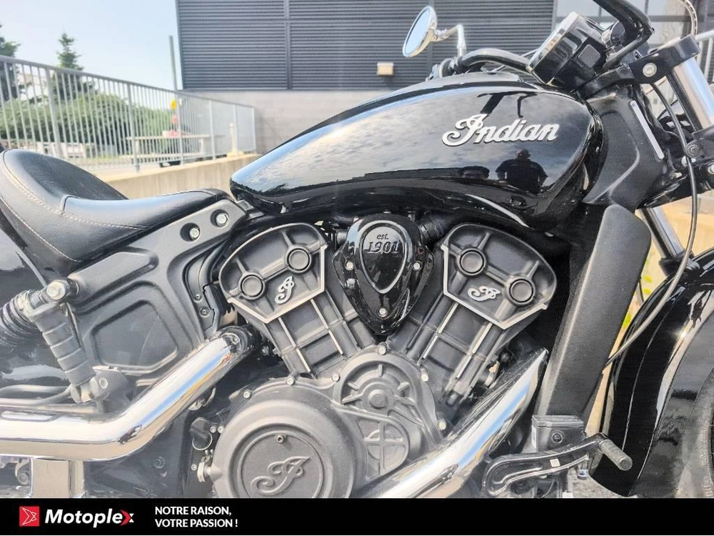 Indian Motorcycle Scout Sixty 2021 alt