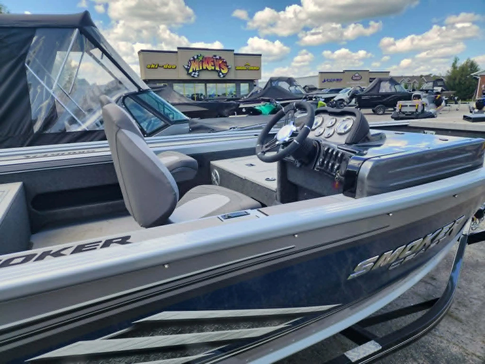 2023 Smoker-craft Pro Angler Xl 161 alt