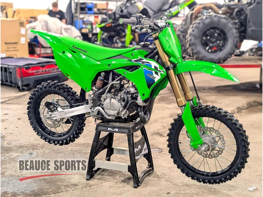 Kawasaki Kx85 2026 🎯 Motocross 85cc Junior Compétition Performance Yz85 Sx85 Crf150r Progression 🟢 2026 alt
