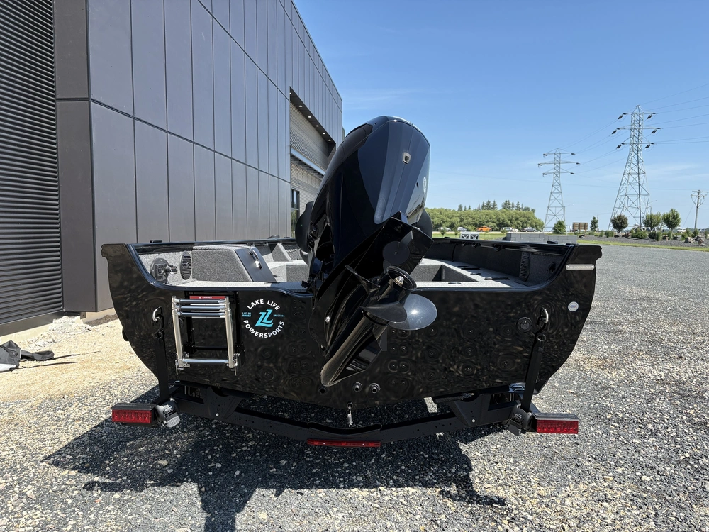 2026 Crestliner 1850 Pro Tiller alt