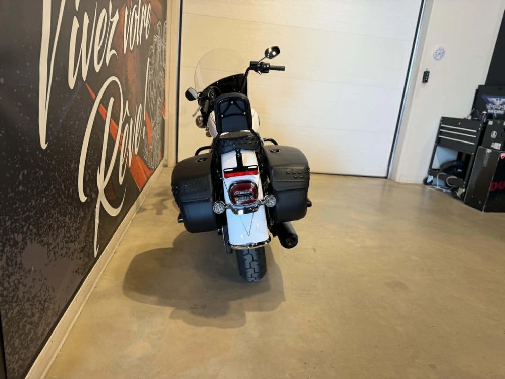 Harley-davidson Heritage Softail 2025 alt
