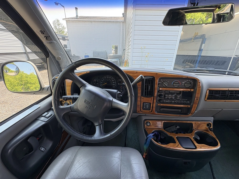 1998 Gmc Savana (offert En Consignation) alt