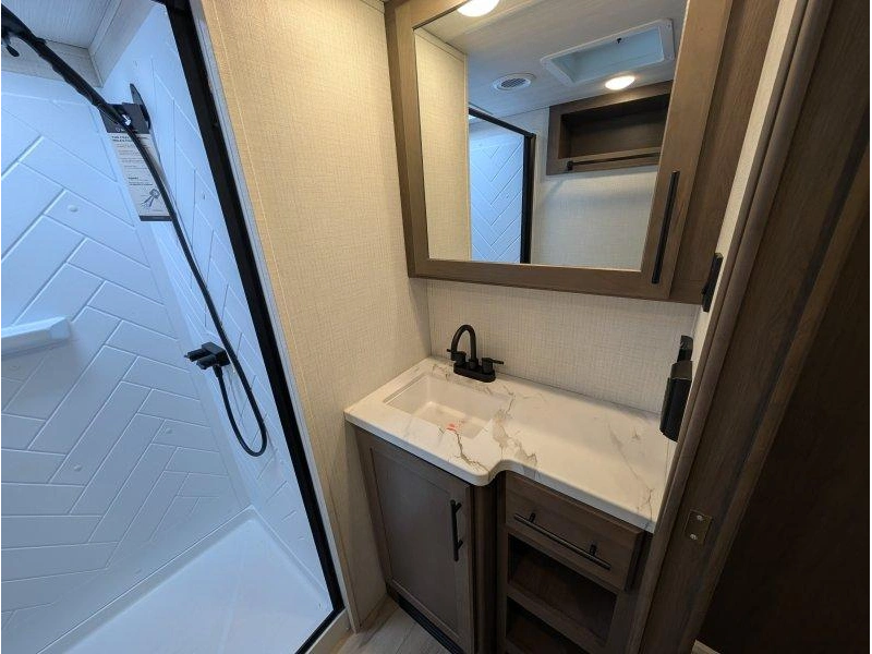 Keystone Rv Cougar 2100ml 2027 alt