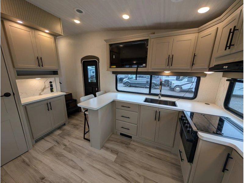 Keystone Rv Cougar 2100ml 2027 alt